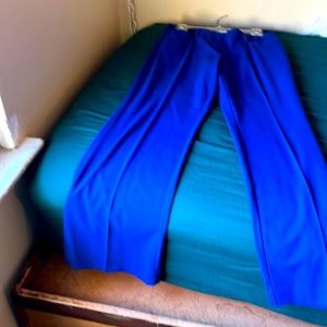 Worn once New York and Company size 6 average boot, cut stretch, dress pants